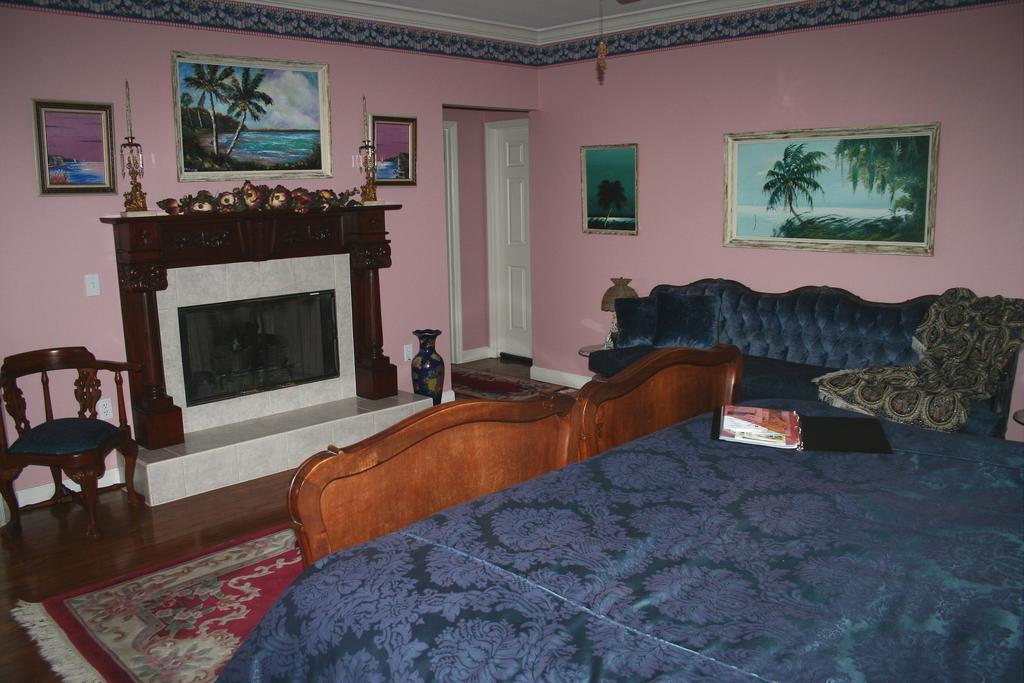 מאונט דורה Heron Cay Lakeview Bed & Breakfast מראה חיצוני תמונה