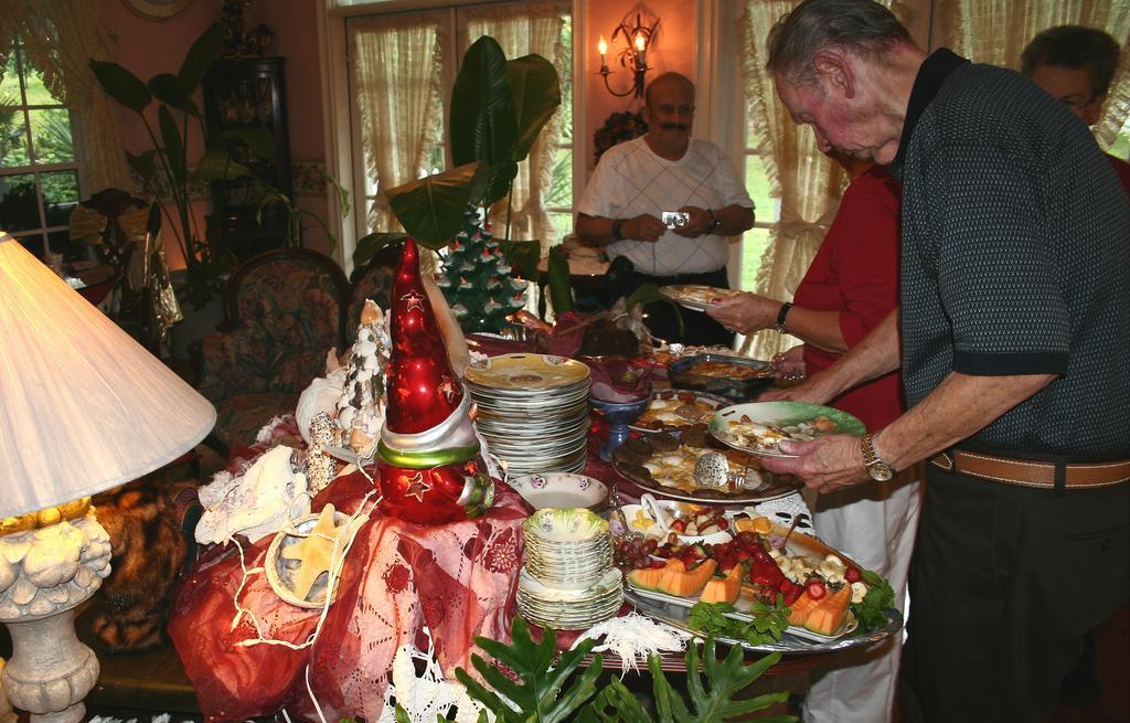 מאונט דורה Heron Cay Lakeview Bed & Breakfast מראה חיצוני תמונה